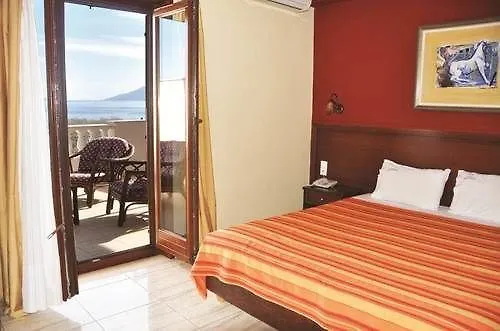 亚里士多德酒店 2* Epidaurus