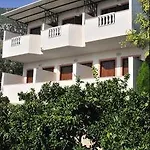 Aristotelis Hotel 2*