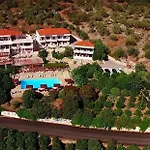 Szálloda Aristotelis 2*