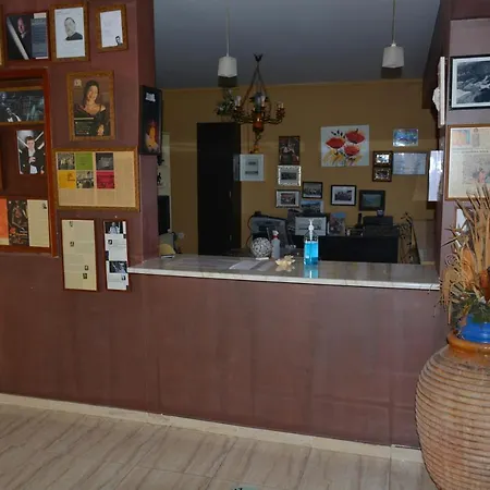 Szálloda Aristotelis 2*