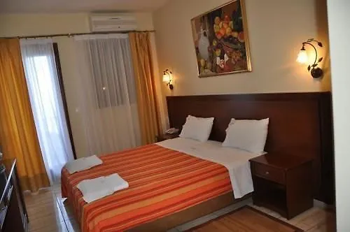 Aristotelis Hotel 2*