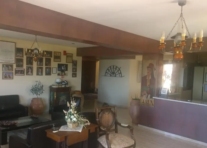 Szálloda Aristotelis 2*